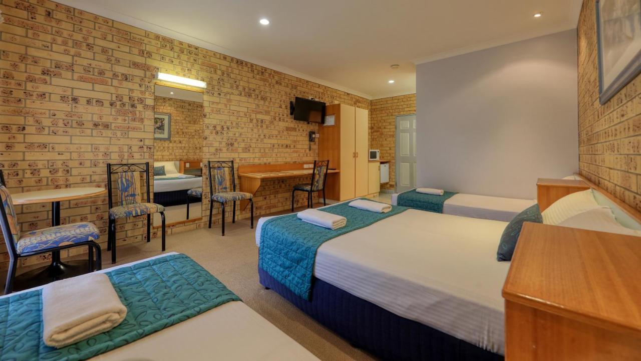 Mulga Country Motor Inn Charleville Buitenkant foto