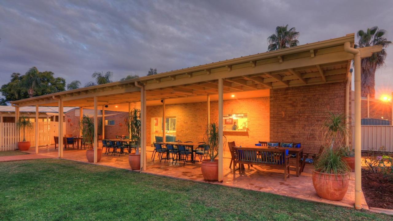Mulga Country Motor Inn Charleville Buitenkant foto