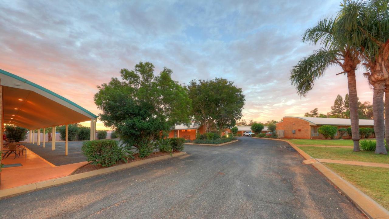 Mulga Country Motor Inn Charleville Buitenkant foto