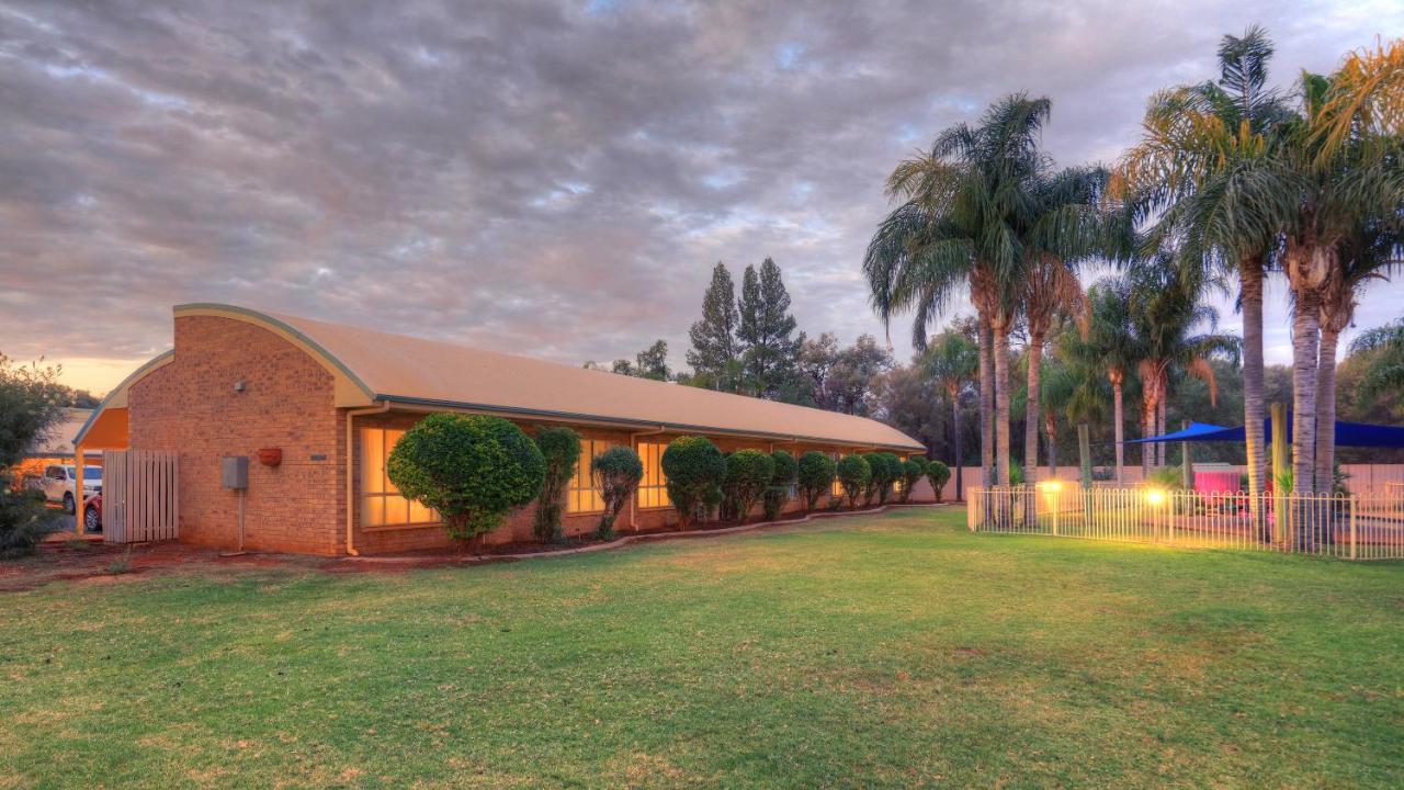 Mulga Country Motor Inn Charleville Buitenkant foto