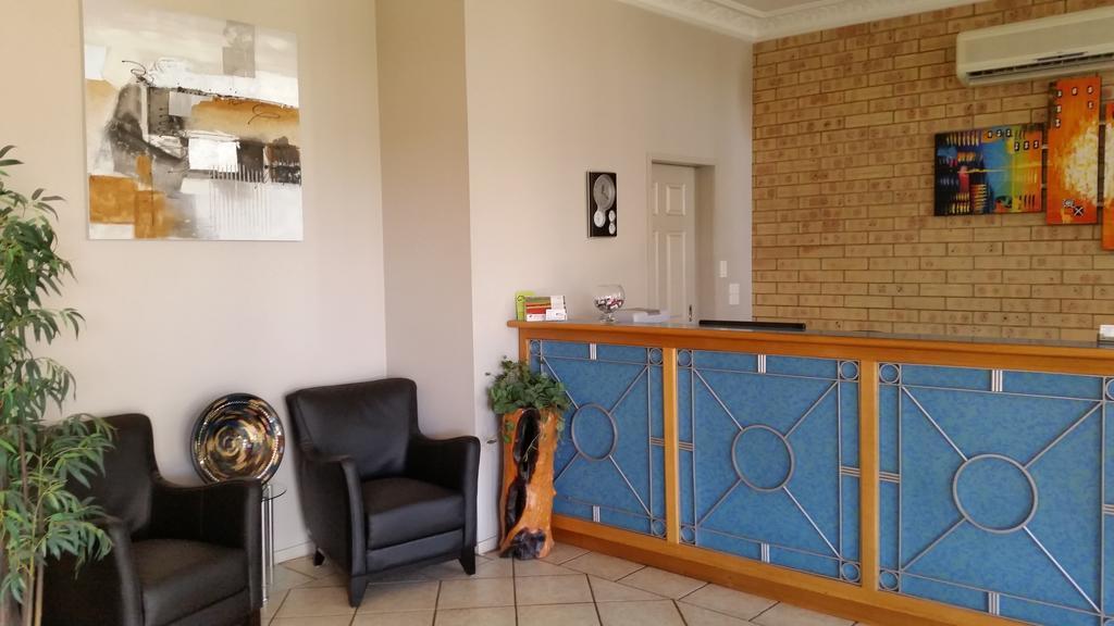 Mulga Country Motor Inn Charleville Buitenkant foto