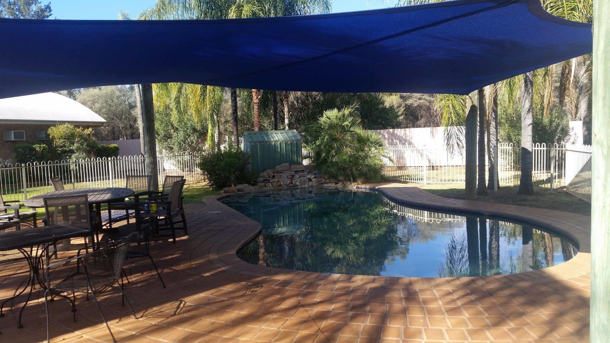 Mulga Country Motor Inn Charleville Buitenkant foto