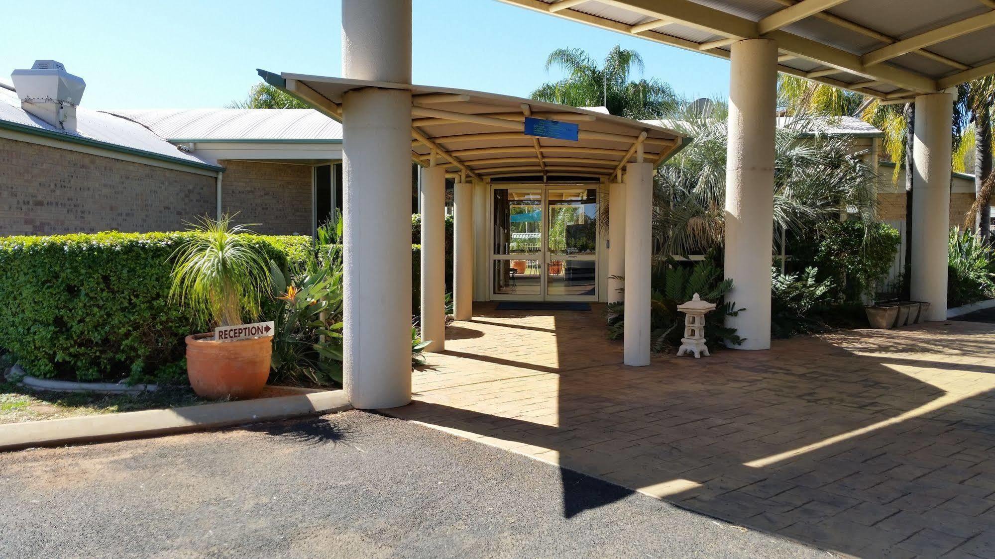 Mulga Country Motor Inn Charleville Buitenkant foto